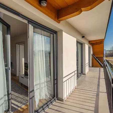 Resorts A Bialka Tatrzanska Z Sauna, Sun & Snow